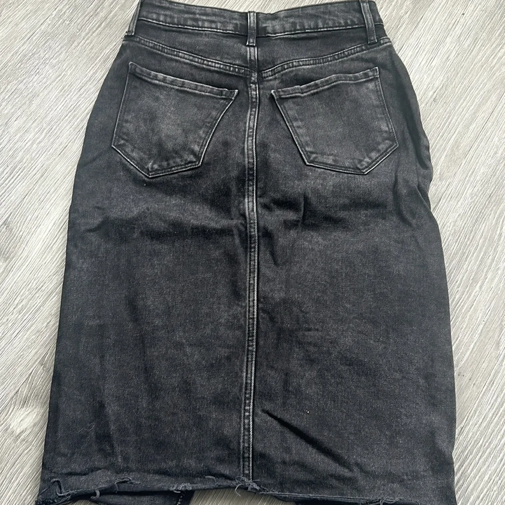 Old Navy Midi Black Denim Skirt